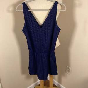 AQUA Navy Blue Crochet Lace V-Neck Sleeveless Romper